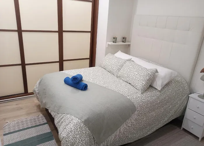 Apartamento Casco Viejo, Tranquilo, Reformado, A Pie